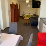Homestay Mona