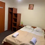 Mona Homestay